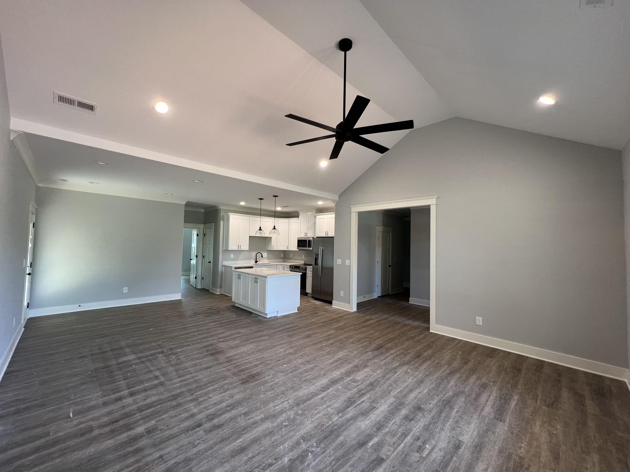 5541 Highway 11 Inman, SC 29349 - Photo 2 of 10