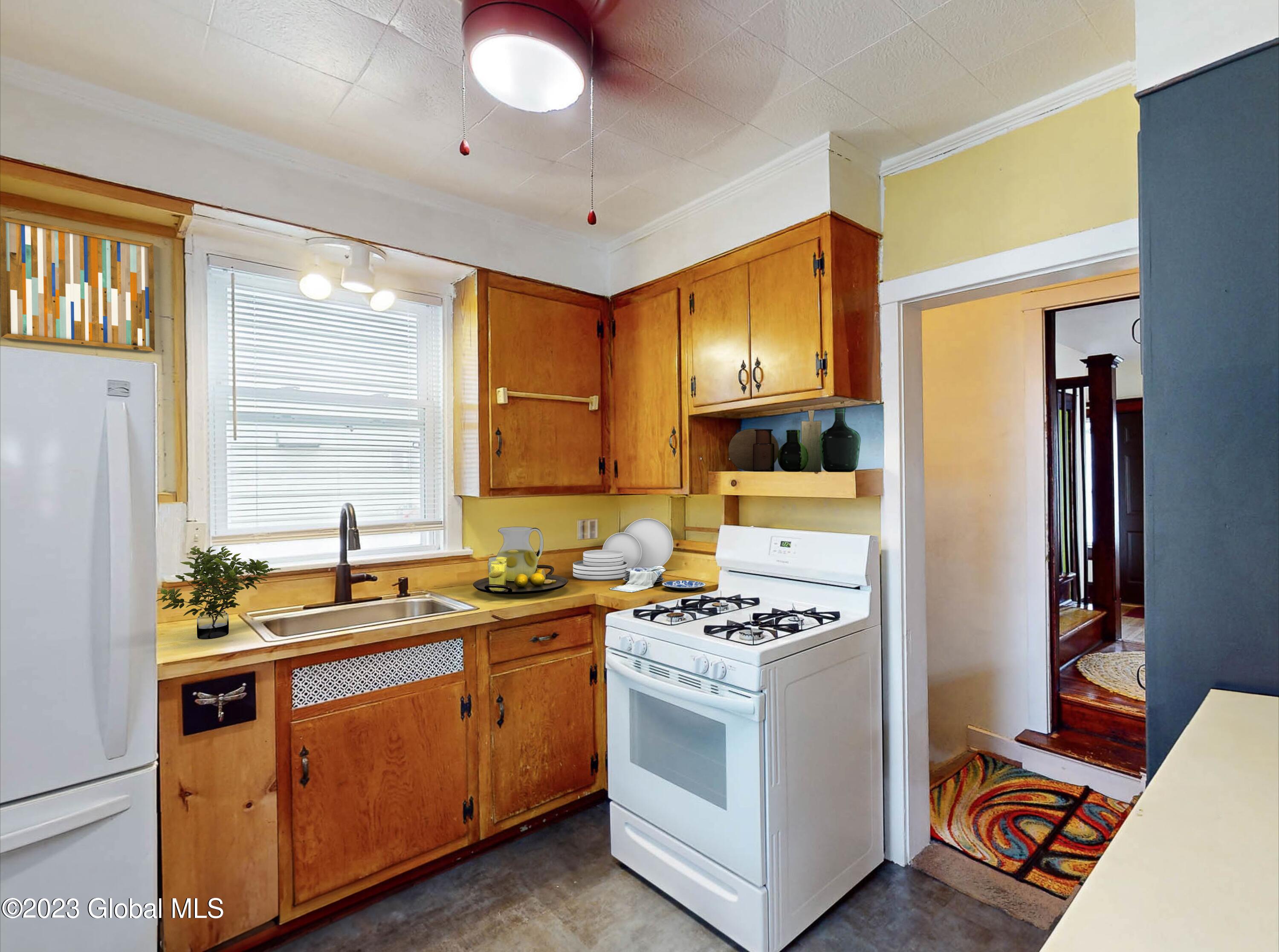 94 Whitehall Road Albany, NY 12209 - Photo 12 of 29 STAGED KITCHEN