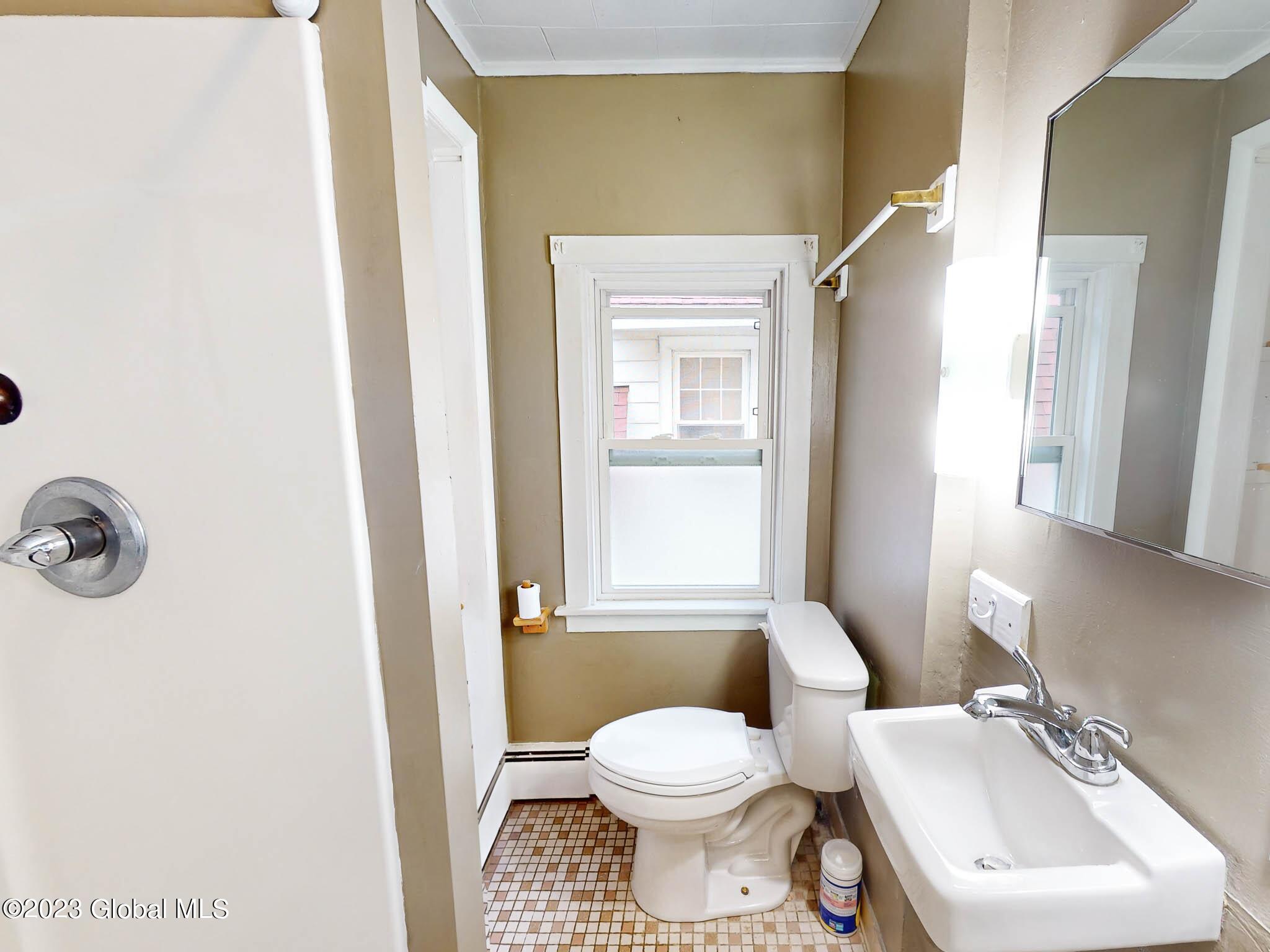 94 Whitehall Road Albany, NY 12209 - Photo 15 of 29 FULL BATHROOM-2