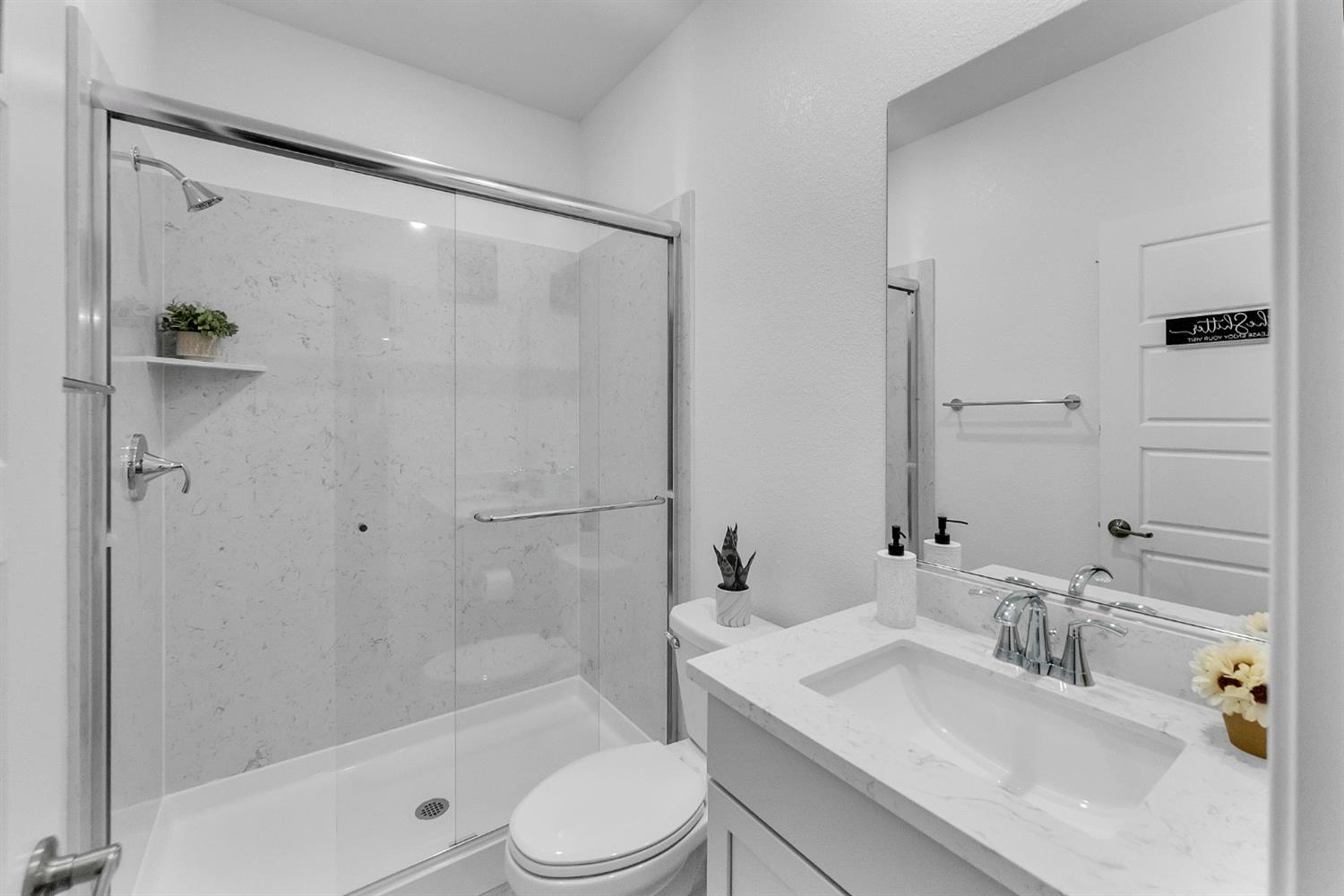 3912 Azul Way Sacramento, CA 95835 - Photo 24 of 52