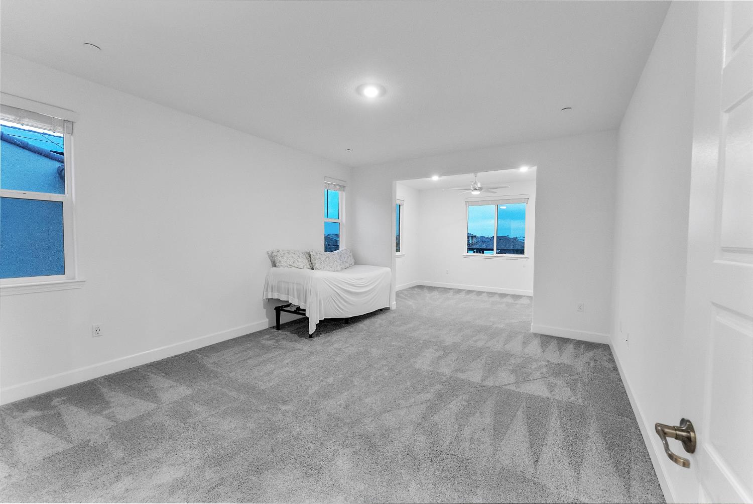 3912 Azul Way Sacramento, CA 95835 - Photo 26 of 52