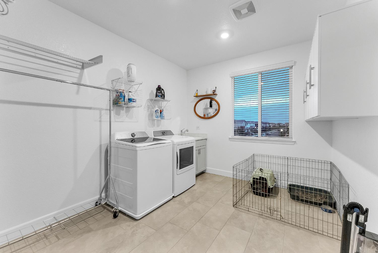 3912 Azul Way Sacramento, CA 95835 - Photo 34 of 52