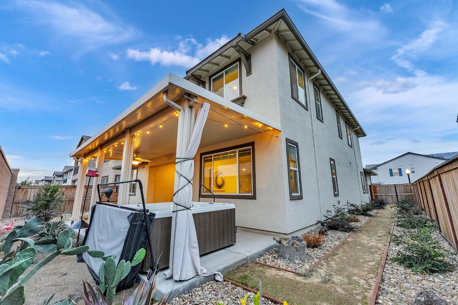 3912 Azul Way Sacramento, CA 95835 - Photo 42 of 52