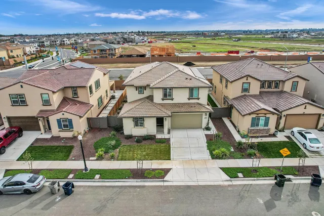 $875,000 | 3912 Azul Way, Sacramento, CA 95835