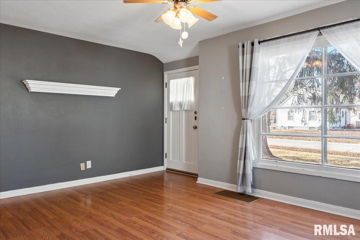 3542 Sheridan Street Springfield, IL 62703 - Photo 6 of 24
