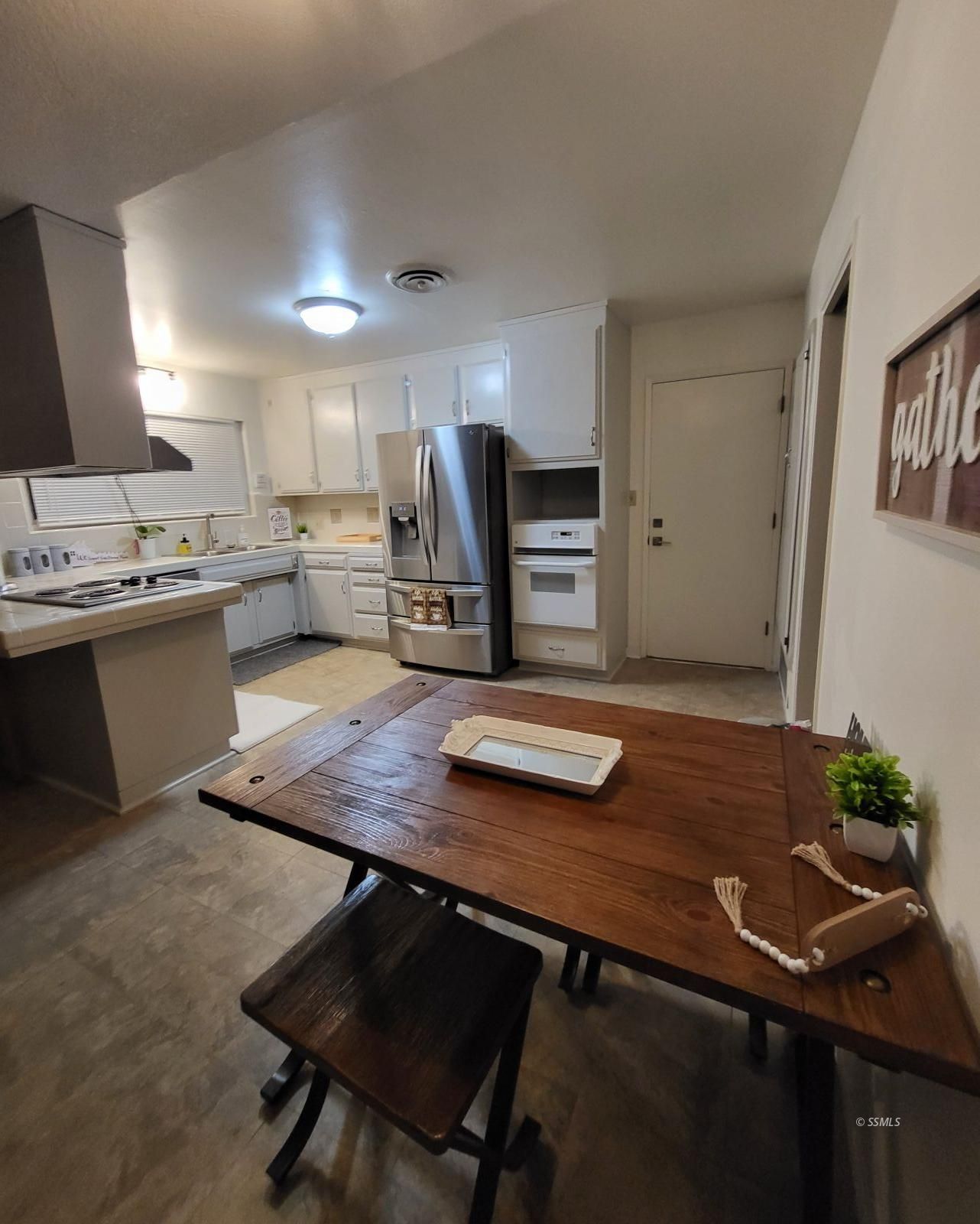 717 West Kevin Court Ridgecrest, CA 93555 - Photo 16 of 49