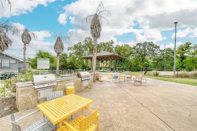 a view of a basket ball ground
