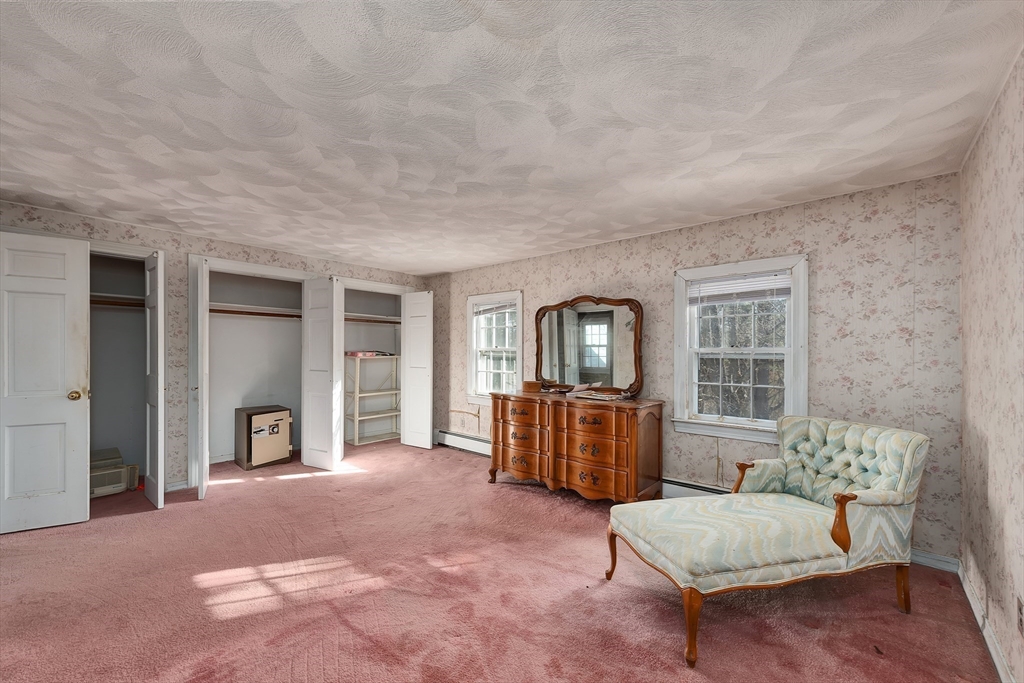 141 Ipswich Road Topsfield, MA 01983 - Photo 13 of 33 Gallery Image 13