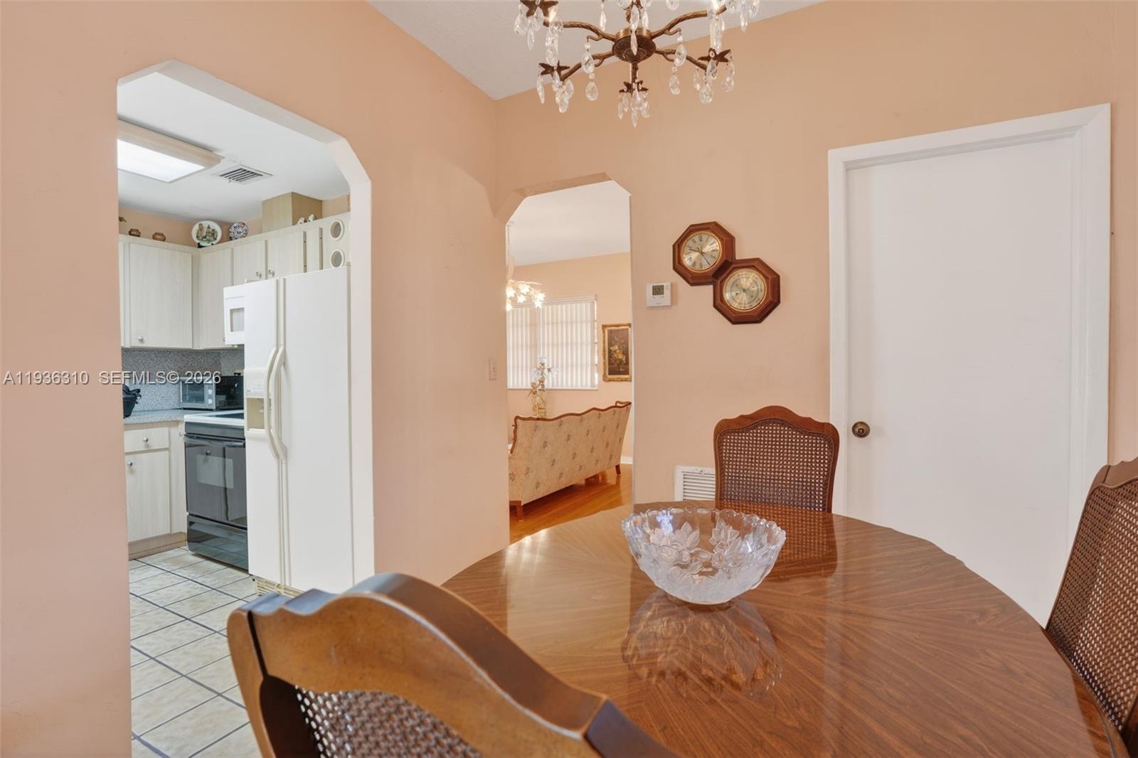 1633 Southwest 30th Avenue Miami, FL 33145 - Photo 8 of 30