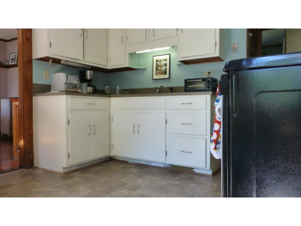 45 Squantum Road Jaffrey, NH 03452 - Photo 5 of 30
