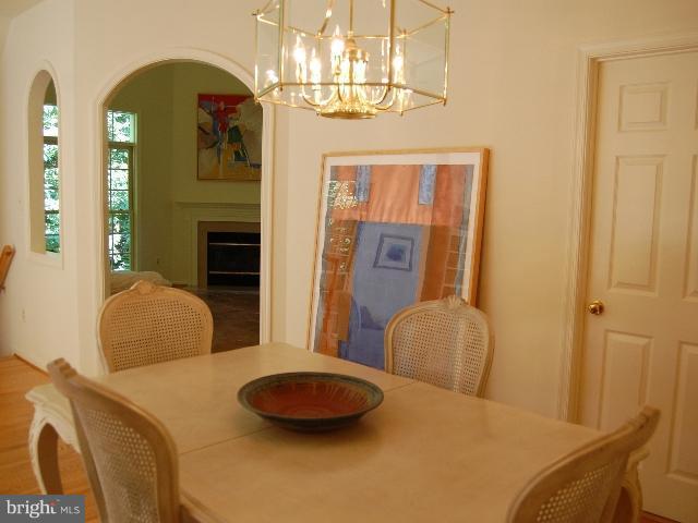 11429 Hollow Timber Way Reston, VA 20194 - Photo 13 of 30 Dining Room