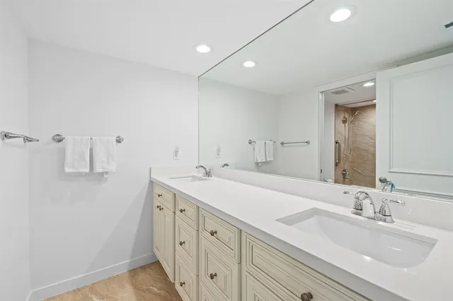 $1,720,000 | 3100 Northeast 47th Court, Unit 303, Fort Lauderdale, FL 33308