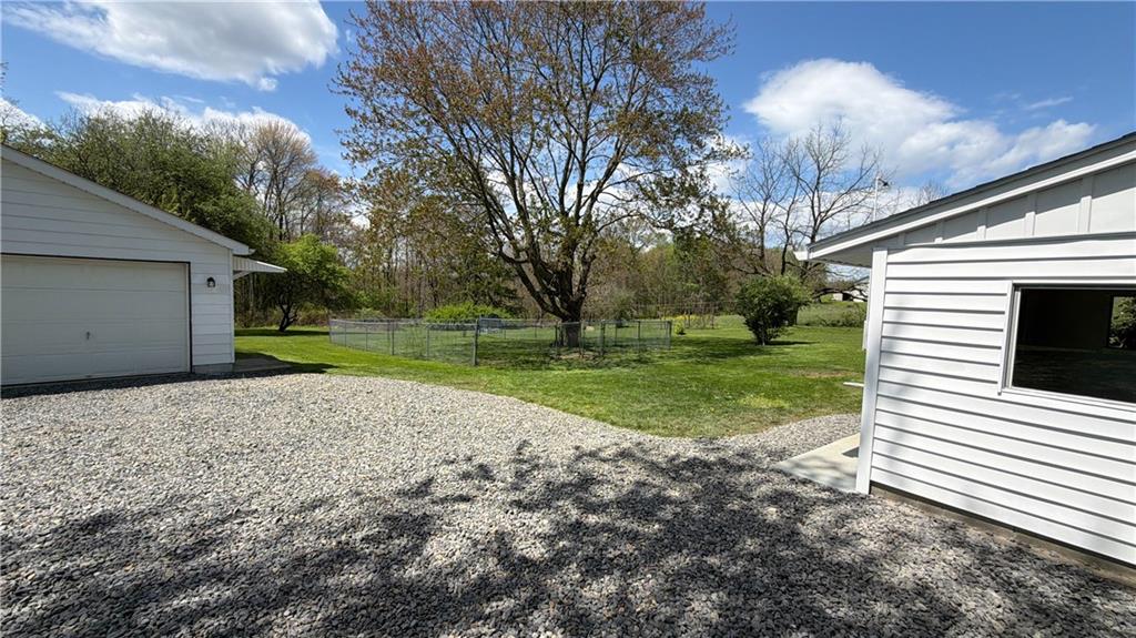 3147 Oneida Valley Road Hilliards, PA 16040 - Photo 11 of 34