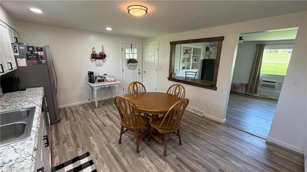 3147 Oneida Valley Road Hilliards, PA 16040 - Photo 13 of 34