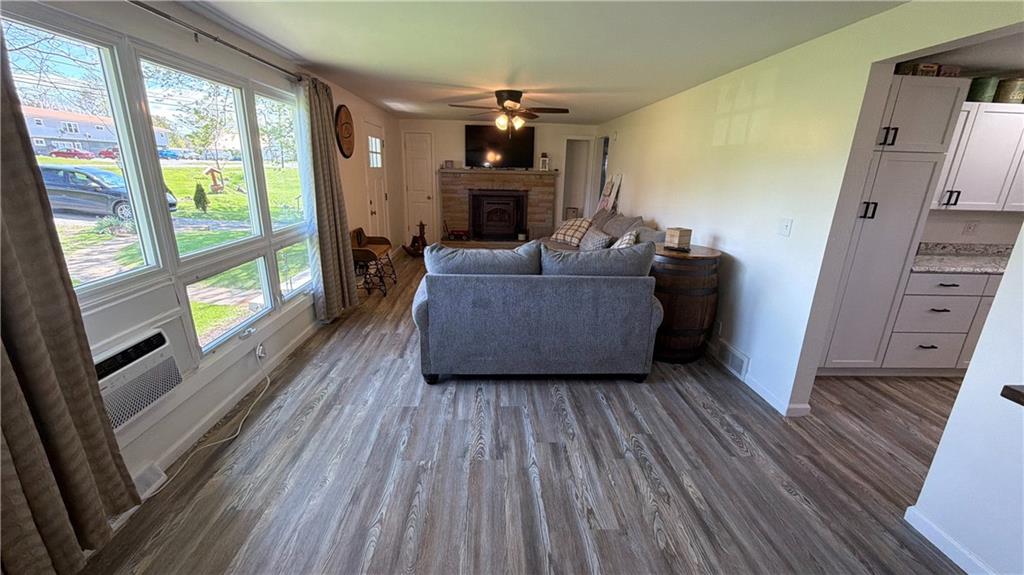 3147 Oneida Valley Road Hilliards, PA 16040 - Photo 19 of 34