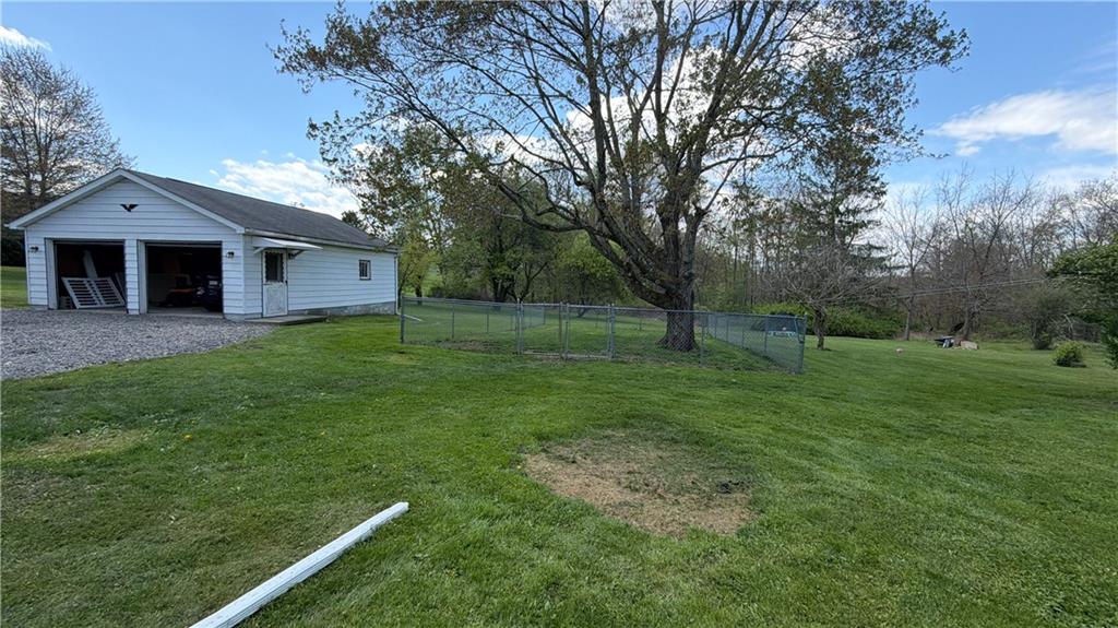3147 Oneida Valley Road Hilliards, PA 16040 - Photo 7 of 34