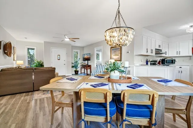 $798,780 | 1408 Jungle Road, Edisto Island, SC 29438