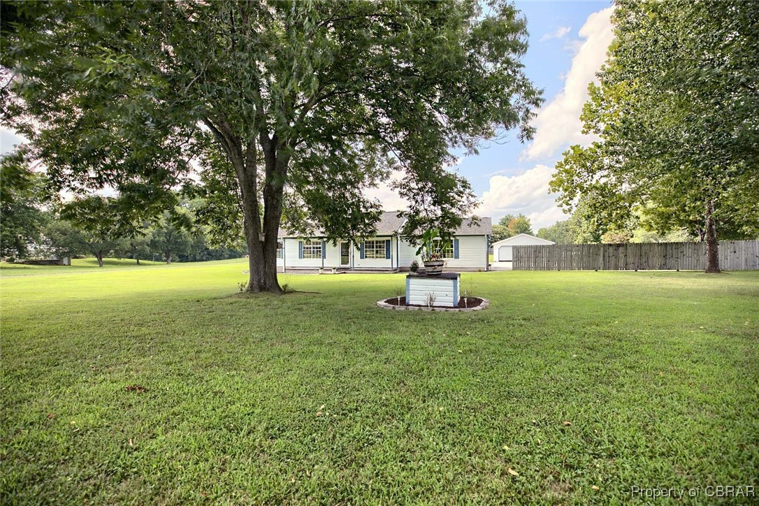6596 Belroi Road Gloucester, VA 23061 - Photo 7 of 40 Gallery Image 7