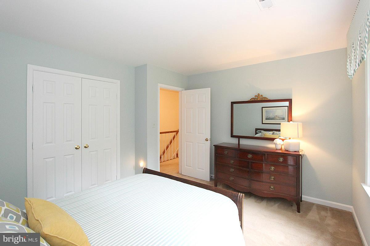 8212 Honeysuckle Road Manassas, VA 20112 - Photo 22 of 30 Bedroom 3 with Double Closet