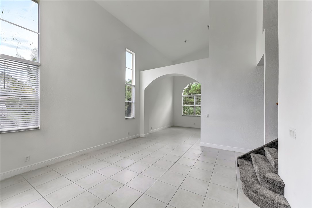5513 Spanish River Road Fort Pierce, FL 34951 - Photo 30 of 33