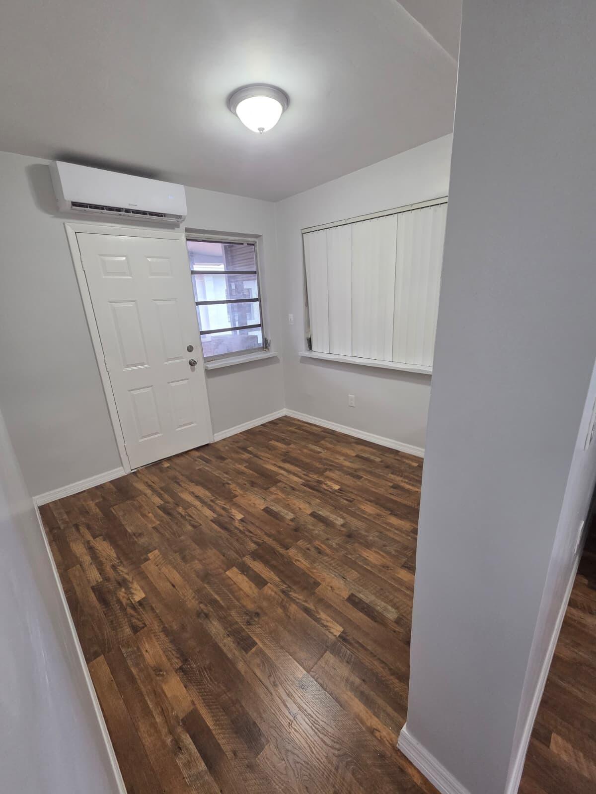 31 Edmund Road, Unit 5 West Park, FL 33023 - Photo 7 of 14 WhatsApp Image 2026-07-01 at 2.42.47 PM