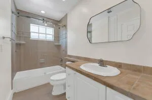 $1,127,000 | 2070 Northeast 27th Street, Lighthouse Point, FL 33064