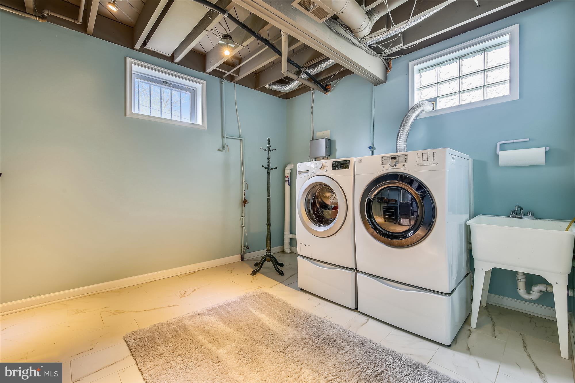 1504 Sanford Road Silver Spring, MD 20902 - Photo 31 of 44 Laundry room