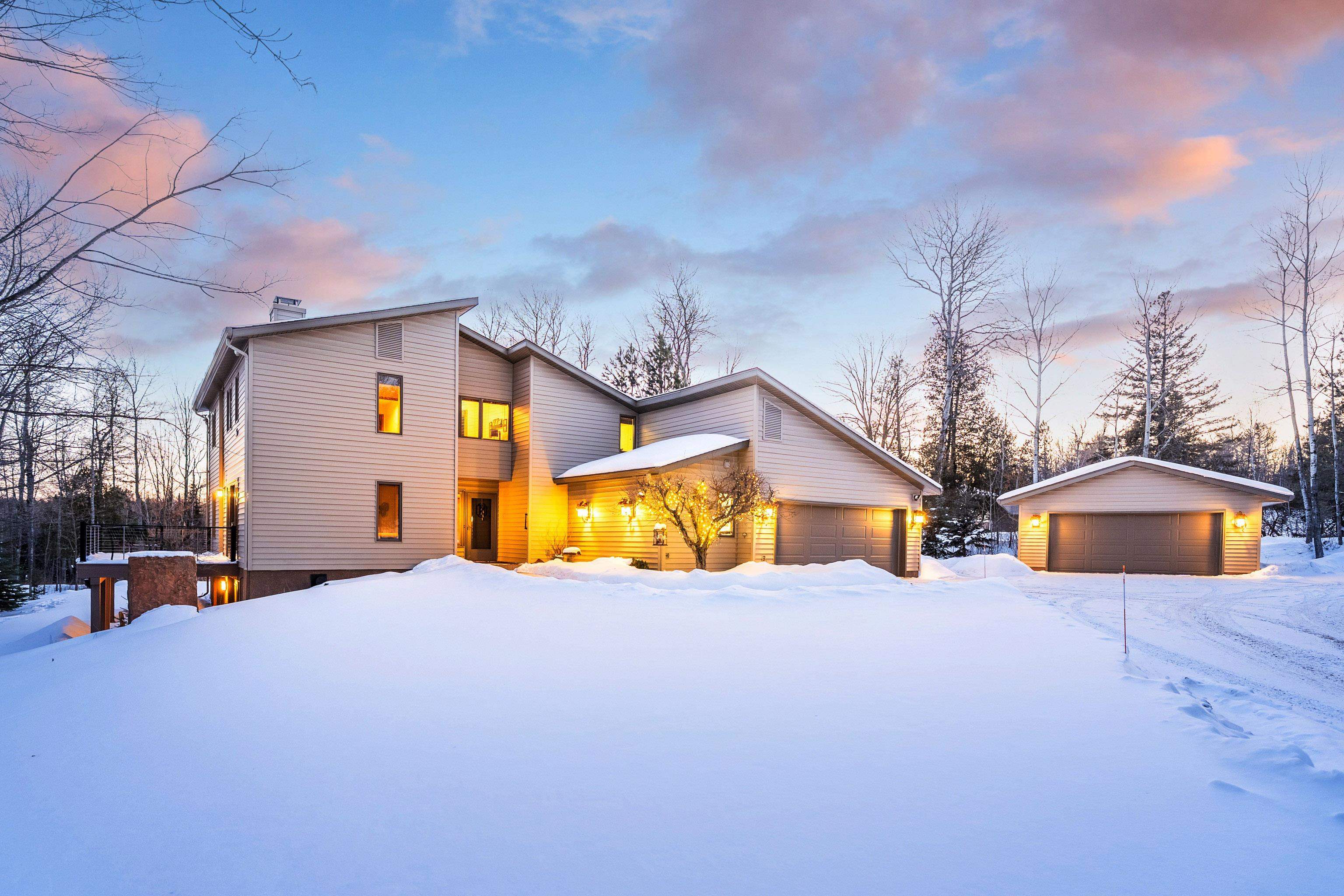 1722 N Road Duluth, MN 55811 - Photo 6 of 54 Gallery Image 6