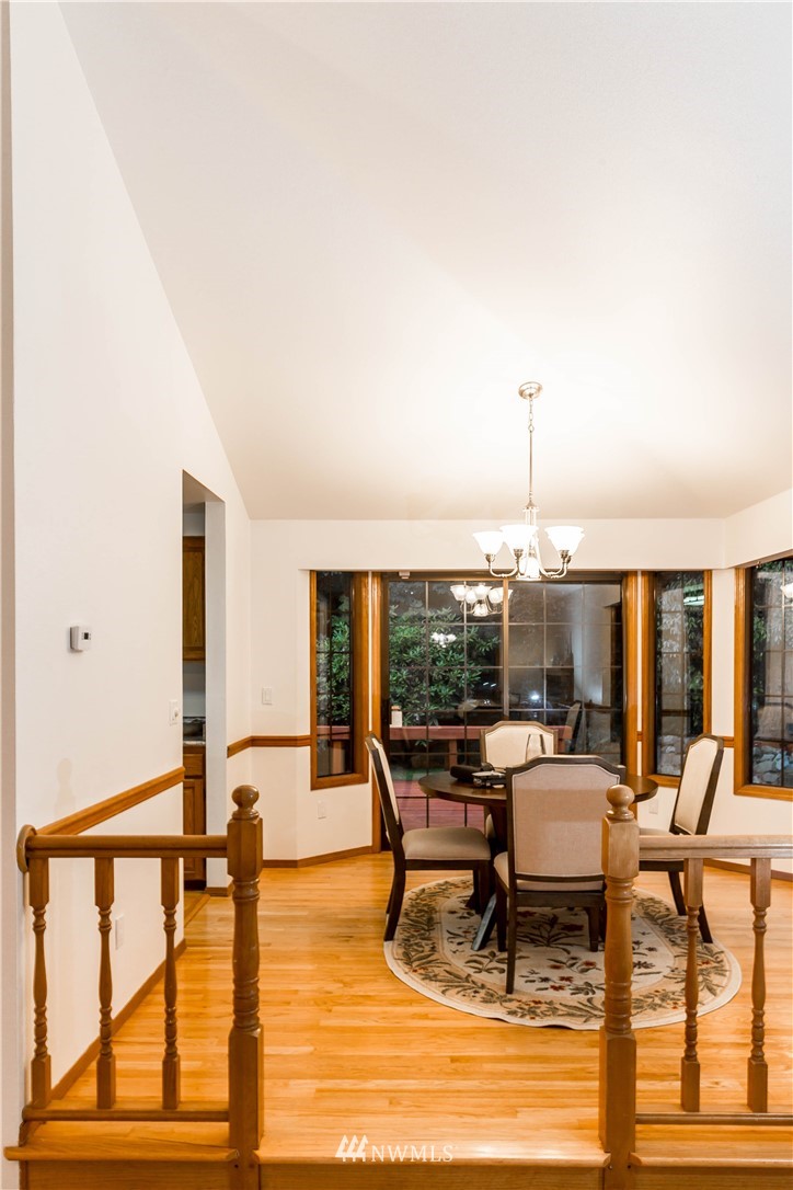 1902 Northeast 29th Court Renton, WA 98056 - Photo 5 of 19