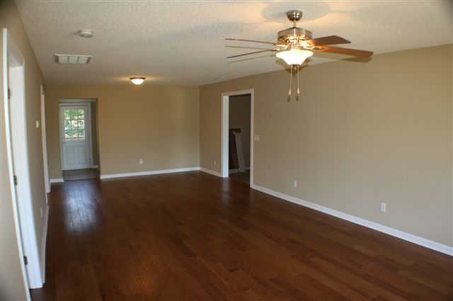 1009 Centerville Road Anderson, SC 29625 - Photo 7 of 24