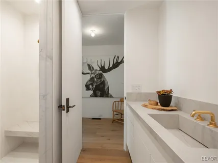 $1,695,000 | 43612 Shasta Road, Big Bear Lake, CA 92315