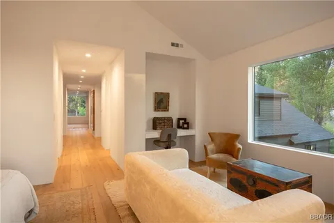 $1,695,000 | 43612 Shasta Road, Big Bear Lake, CA 92315