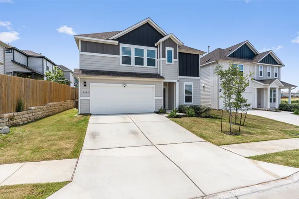 $2,600 | 13506 Grand Central Drive, Pflugerville, TX 78660