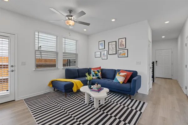 $2,600 | 13506 Grand Central Drive, Pflugerville, TX 78660