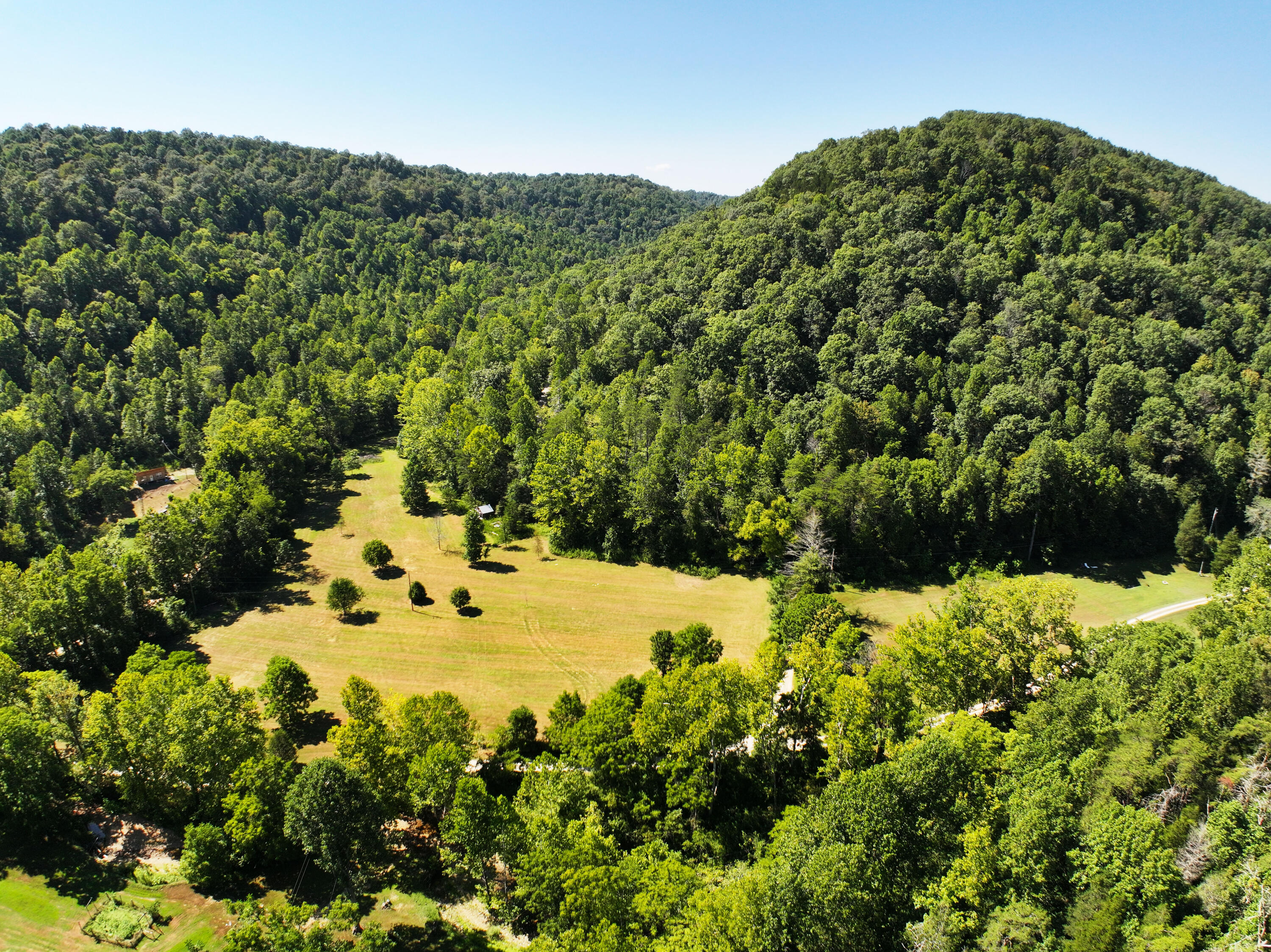 9999 Patsy Road Stanton, KY 40380 - Photo 1 of 1 DJI_20250726123738_0088_D