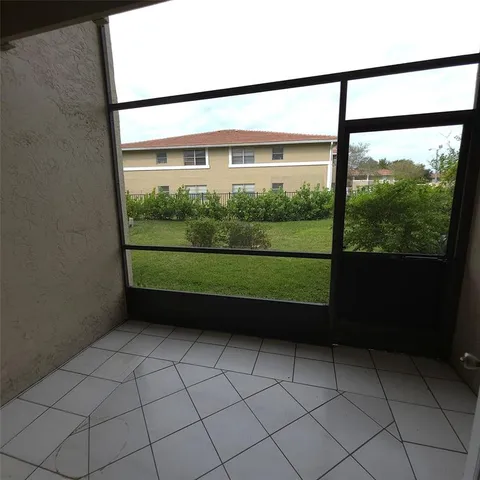 $2,895 | 9959 West Atlantic Boulevard, Coral Springs, FL 33071