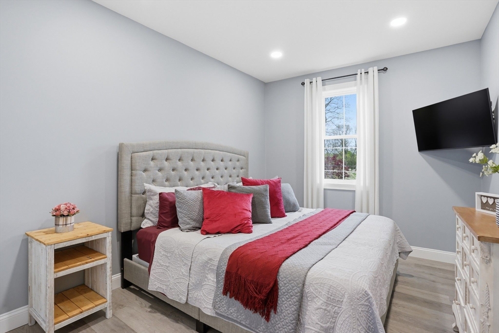 57 Oneil Road Somerset, MA 02725 - Photo 25 of 32