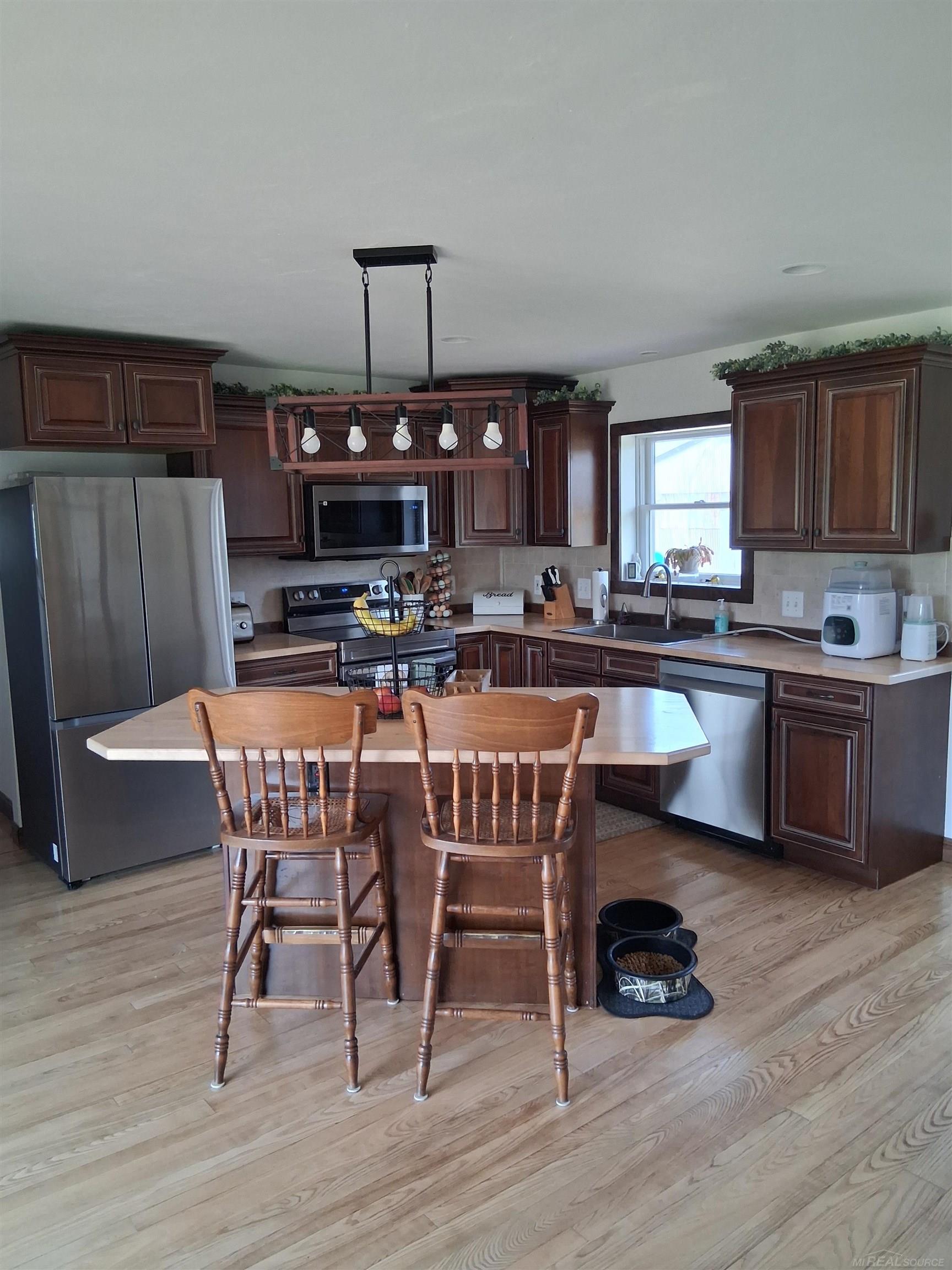 8734 Wildcat Road Jeddo, MI 48032 - Photo 23 of 36