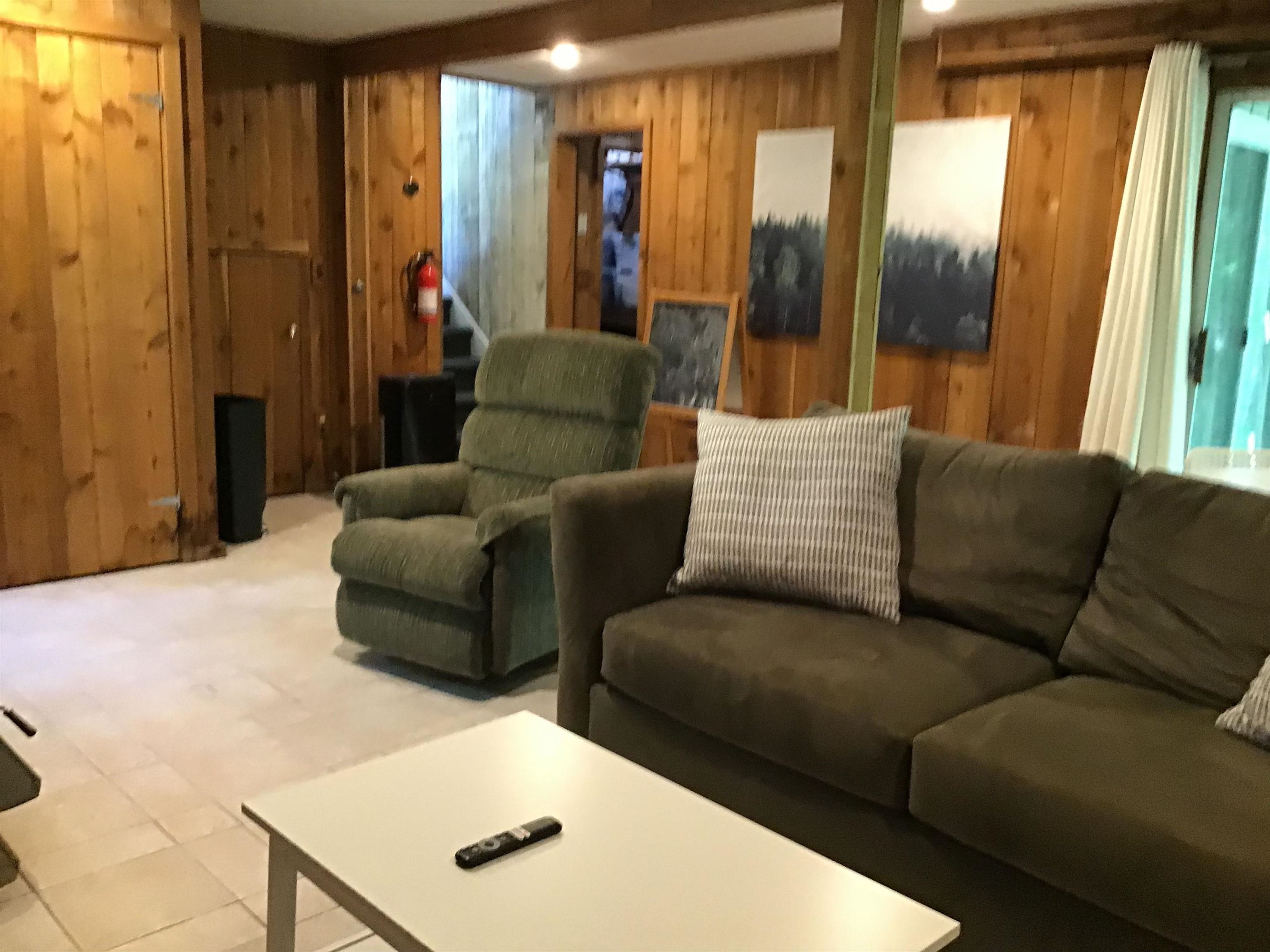 121 Stratton Gate Road Jamaica, VT 05343 - Photo 19 of 25 Gallery Image 19