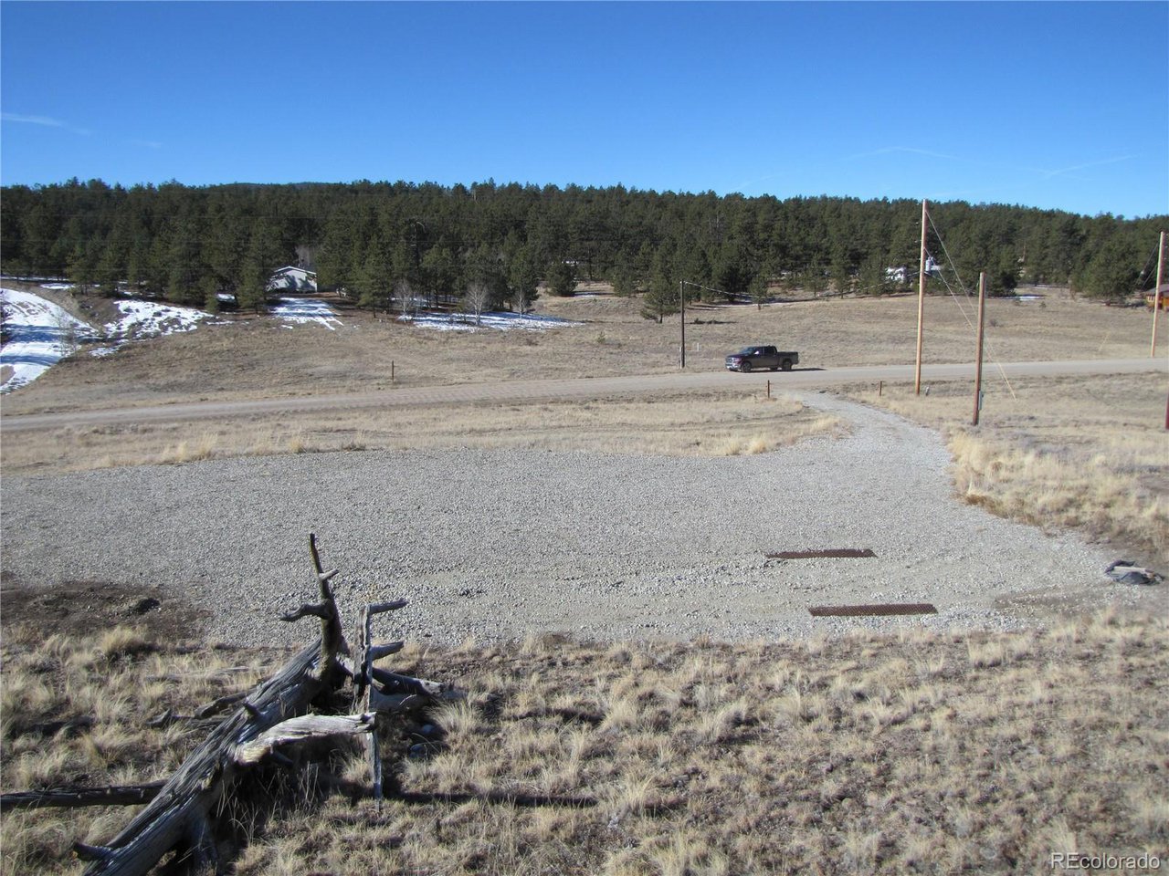 2626 Ranch Road Hartsel, CO 80449 - Photo 3 of 27 a view of a road with an ocean view