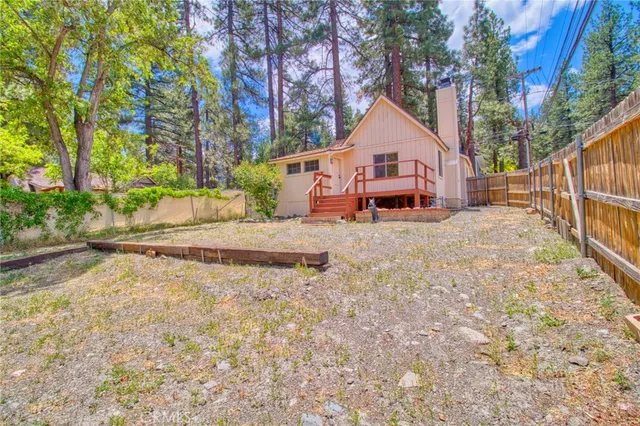 $365,000 | 1131 Apple Avenue, Wrightwood, CA 92397