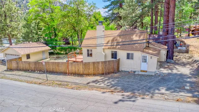 $365,000 | 1131 Apple Avenue, Wrightwood, CA 92397