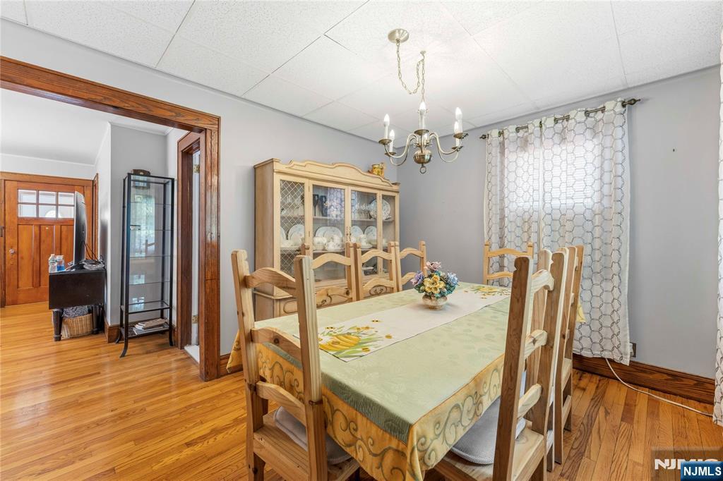24 Robertson Road West Orange, NJ 07052 - Photo 6 of 27