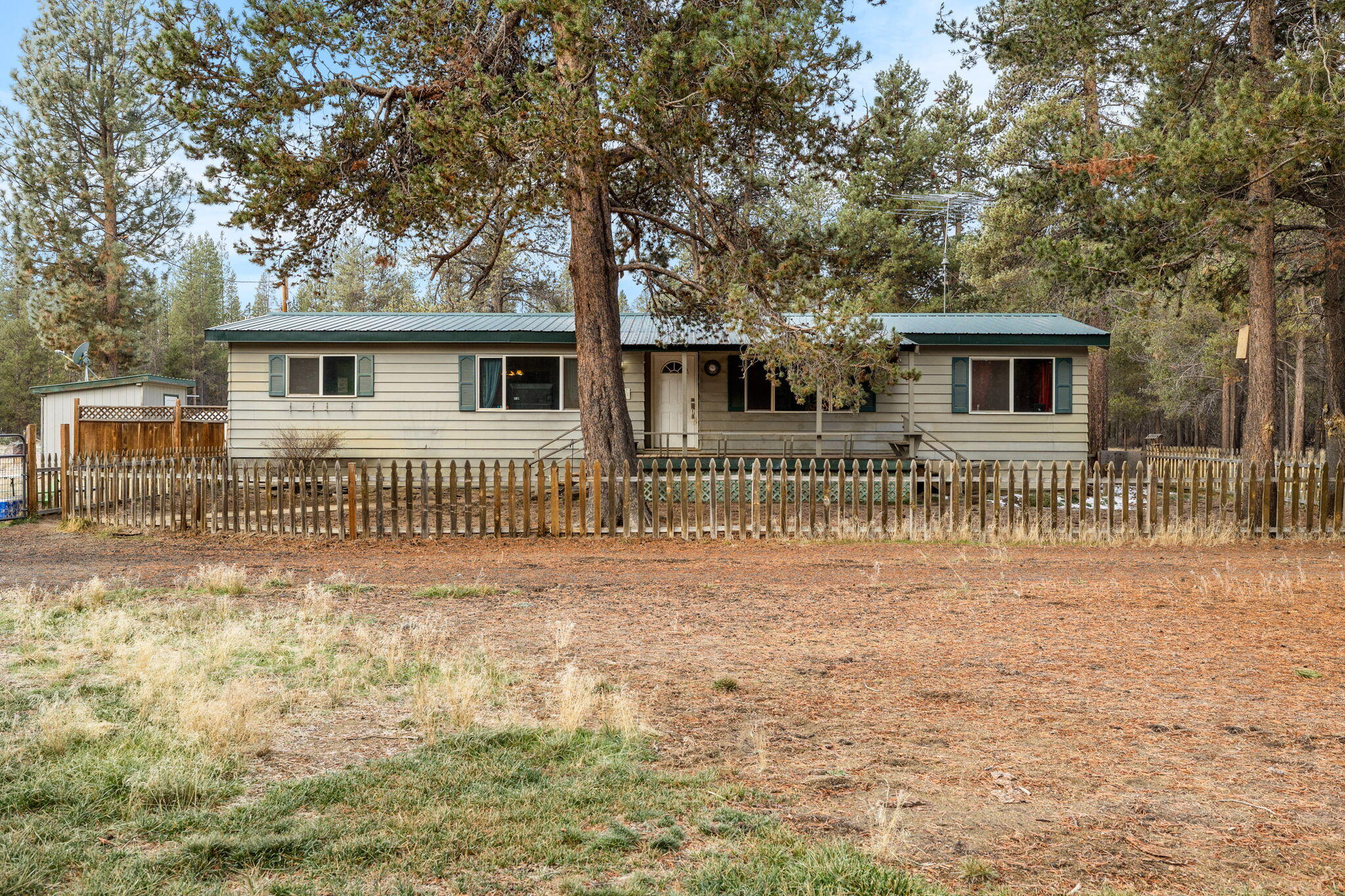 8146 Reeve Road La Pine, OR 97739 - Photo 28 of 38 2023_10_27_8146_reeve_road_la_pine-4