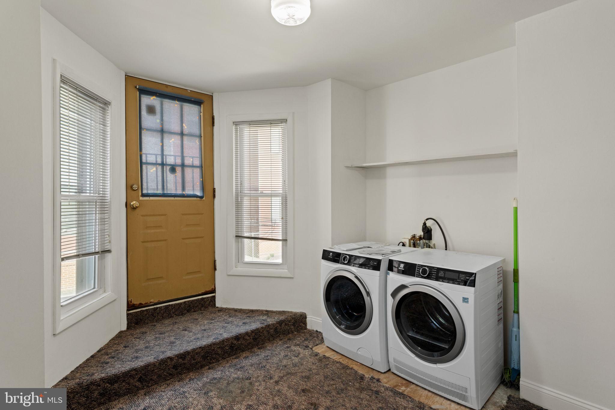 3633 Warren Street Philadelphia, PA 19104 - Photo 28 of 38 a utility room with dryer and washer