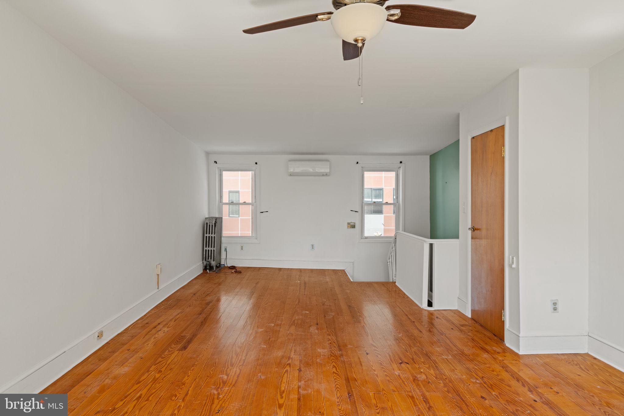 3633 Warren Street Philadelphia, PA 19104 - Photo 34 of 38 a view of empty room with windows