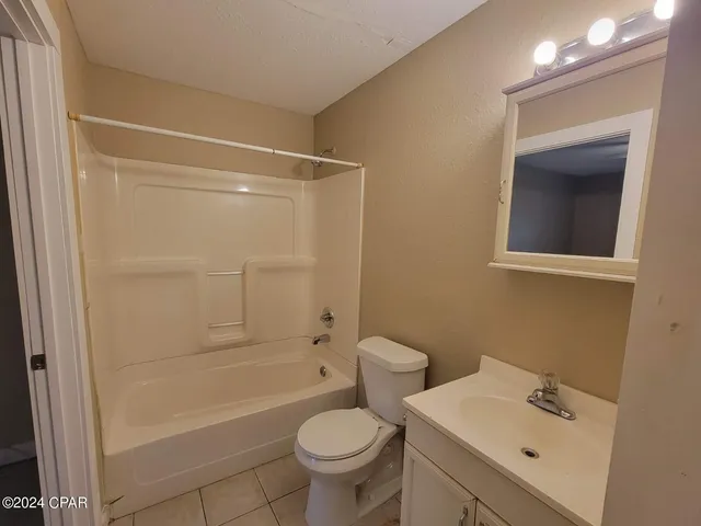 $1,600 | 1710 Chestnut Avenue, Panama City, FL 32405