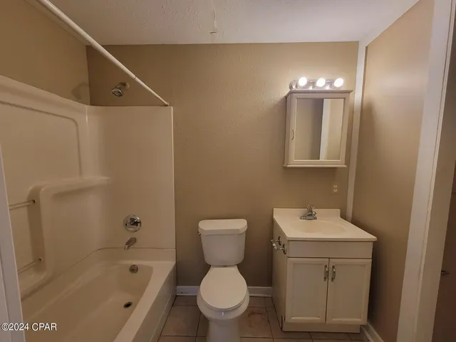 $1,600 | 1710 Chestnut Avenue, Panama City, FL 32405