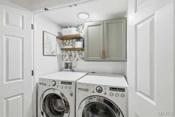 $255,000 | 6318 Sprig Oak Court, St. Louis, MO 63128