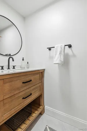 $255,000 | 6318 Sprig Oak Court, St. Louis, MO 63128